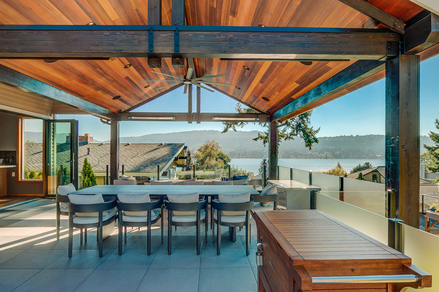 Take Work & Fun Outside with a Reliable Outdoor Wi-Fi Installation